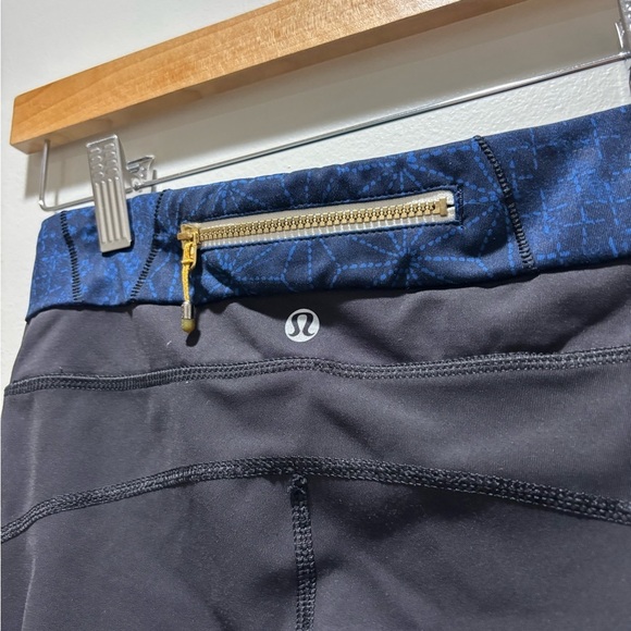 LULULEMON • Women’s Run Pace Tight Sashiko 25” Black Blue Legging Size 2 - Picture 7 of 8